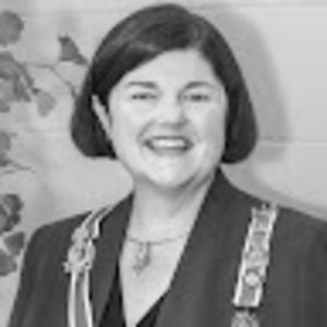 Meet your Posher, Dawn